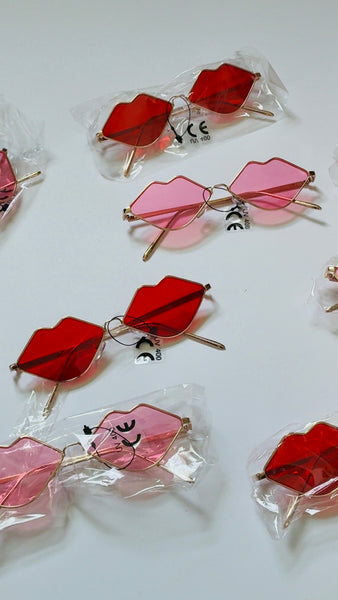 Kiss Me Lip Frame Sunglasses | Women’s UV400 Statement Shades