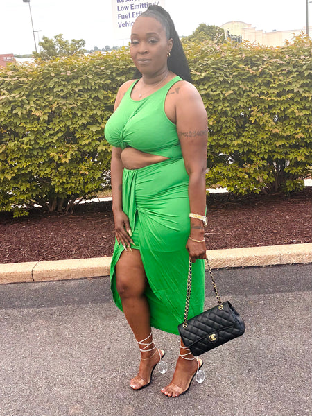 Make Reservations | Women’s Kelly Green Cut Out Midi Dress